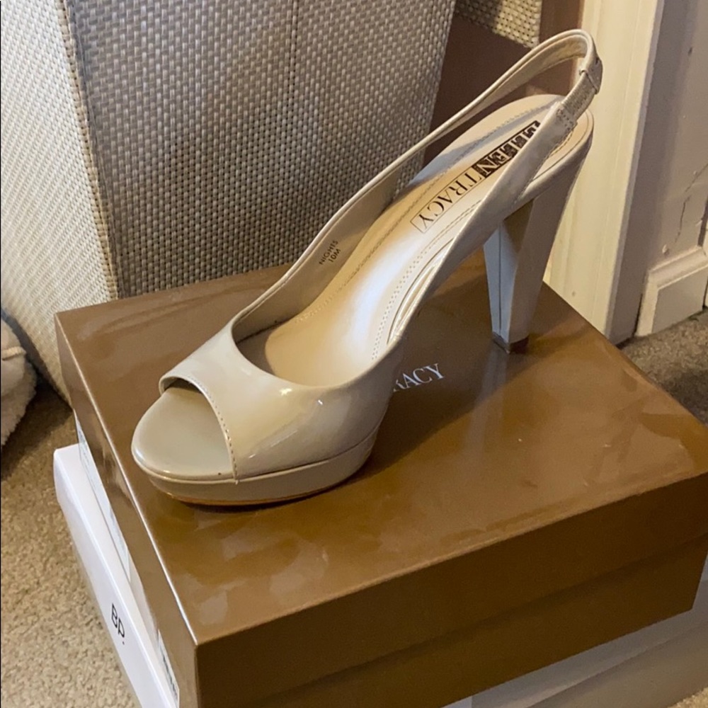 Ellen Tracy Platform Heels